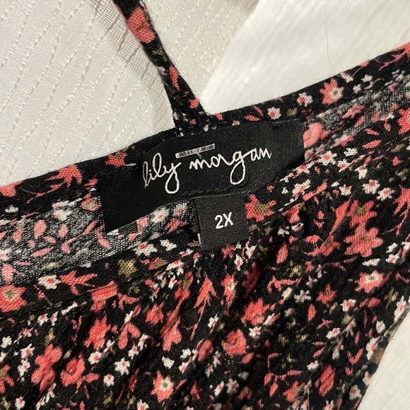 Plus Size Summer Dress - Picture 4 of 4